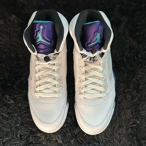 Air Jordan Retro 5 ‘Grape’ sz.10.5 (men’s)